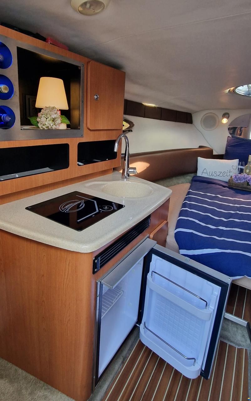 Crownline 250 CR