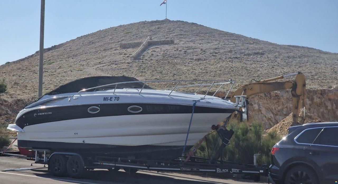 Crownline 250 CR