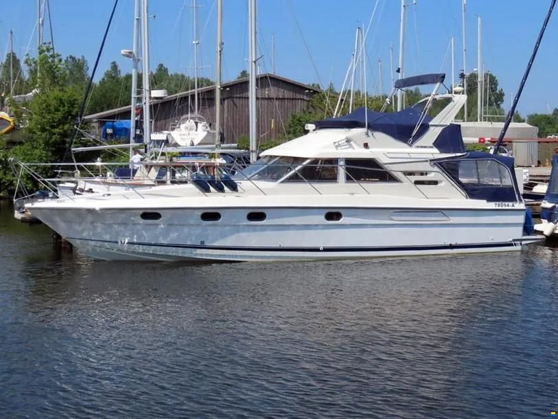 Fairline 45 Fly mit Mega-Refit