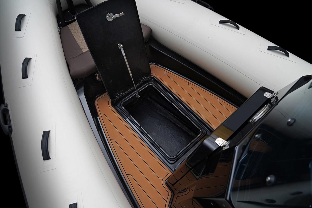 Navigator 22