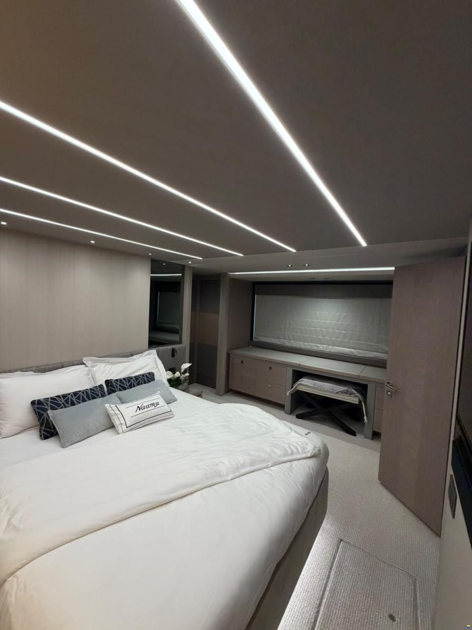 Sunseeker 76 Yacht
