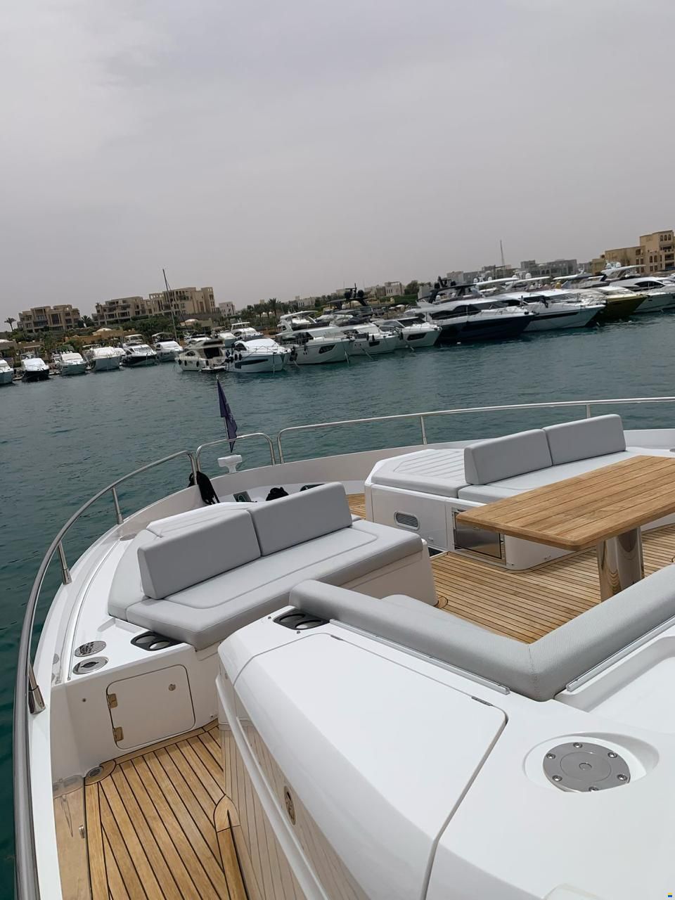 Sunseeker 76 Yacht