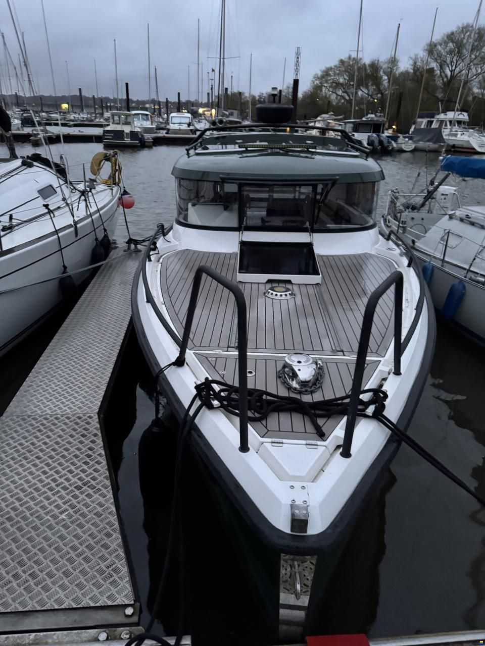 XO Boats RS 270 Cabin