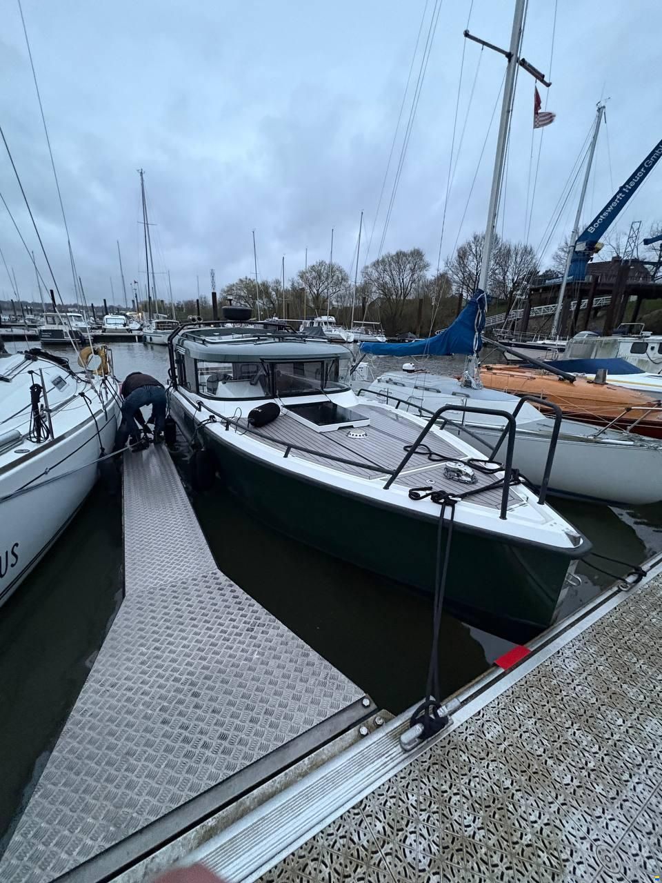XO Boats RS 270 Cabin