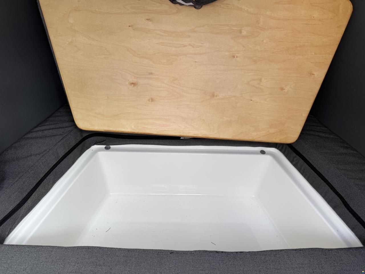 XO Boats RS 270 Cabin
