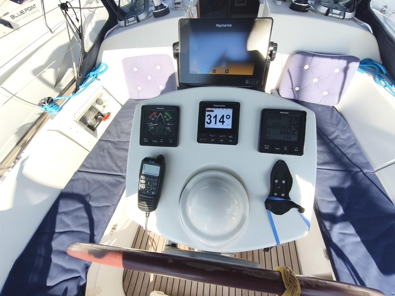 SUN ODYSSEY 35