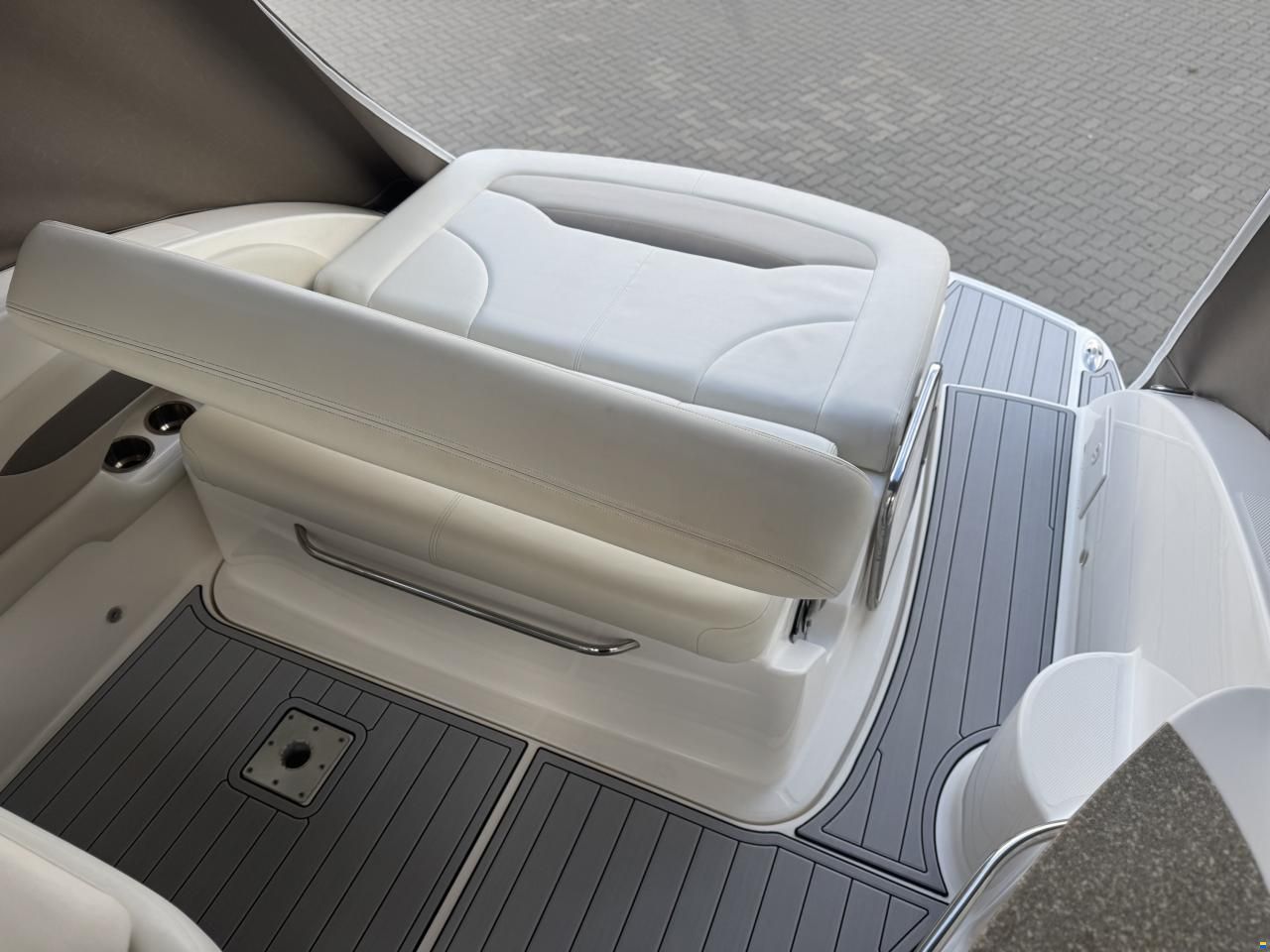 Chaparral 250 Signature