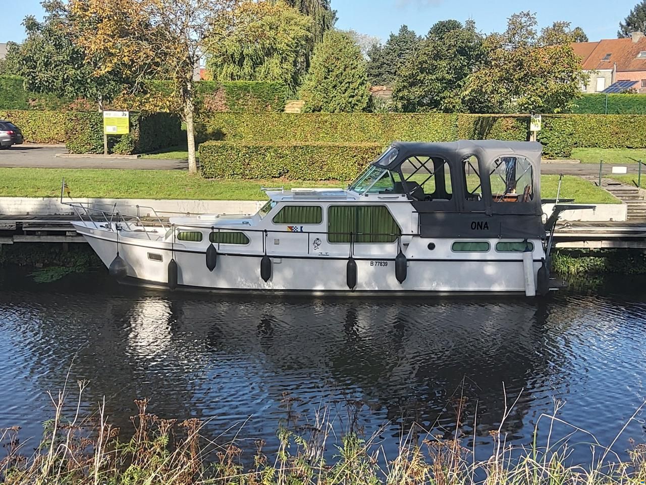 Merwede 1200 AK