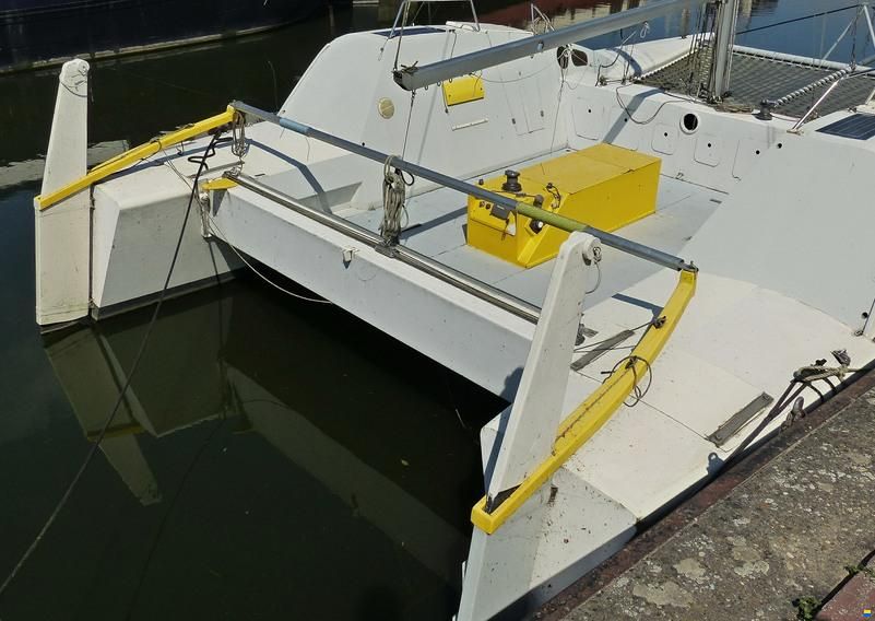 Amateur Starter 800 Catamaran