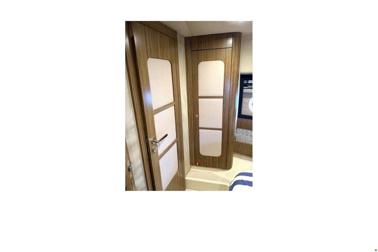 Azimut Magellano 43 HT