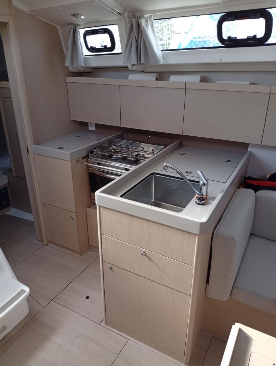Beneteau Océanis 38.1