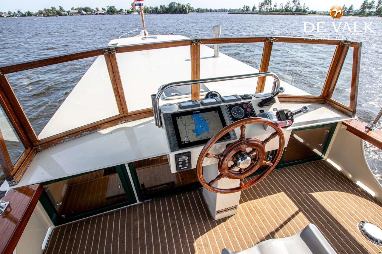 Luxe motor 20 m