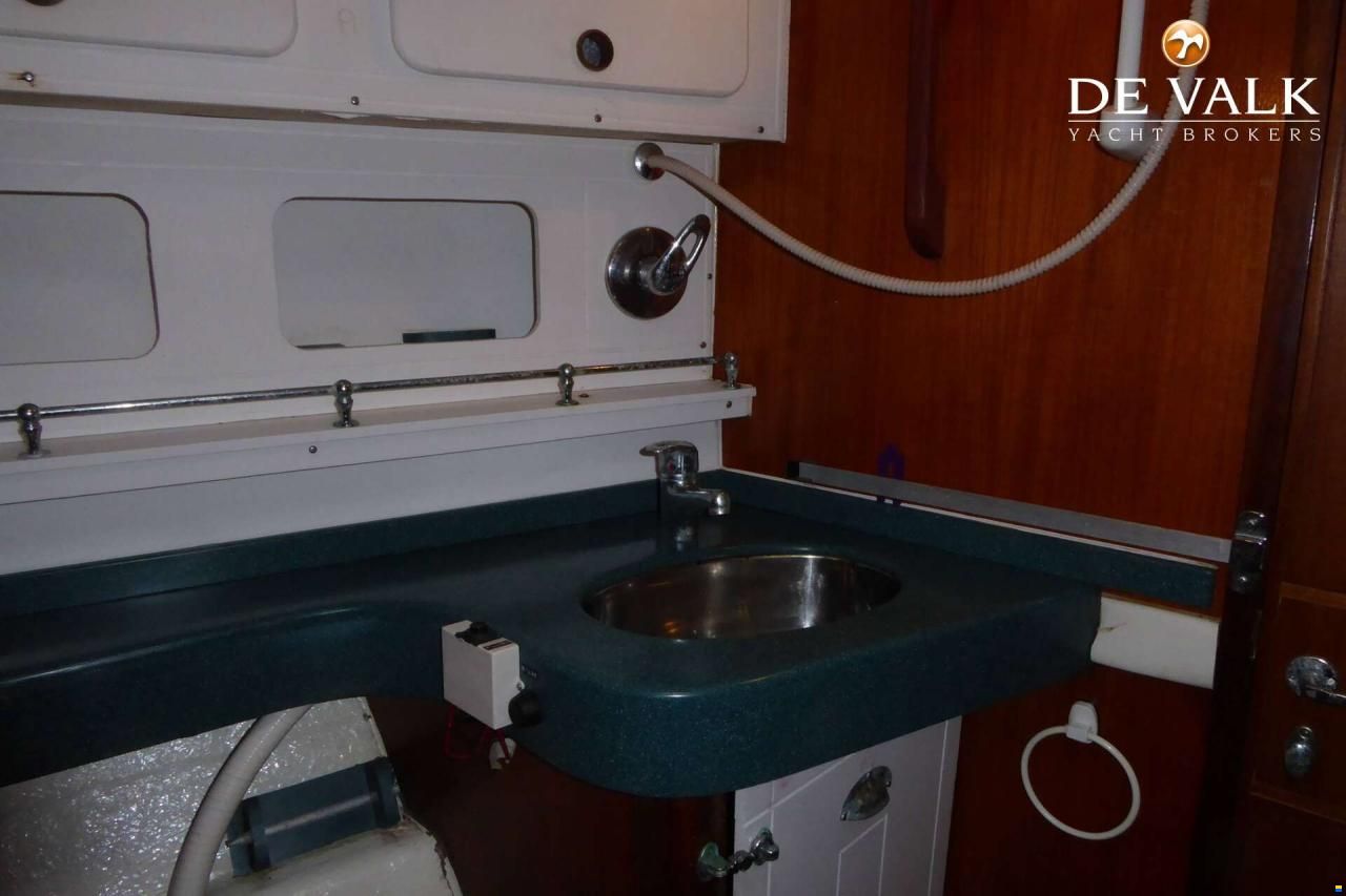 Camper & Nicholsons 58