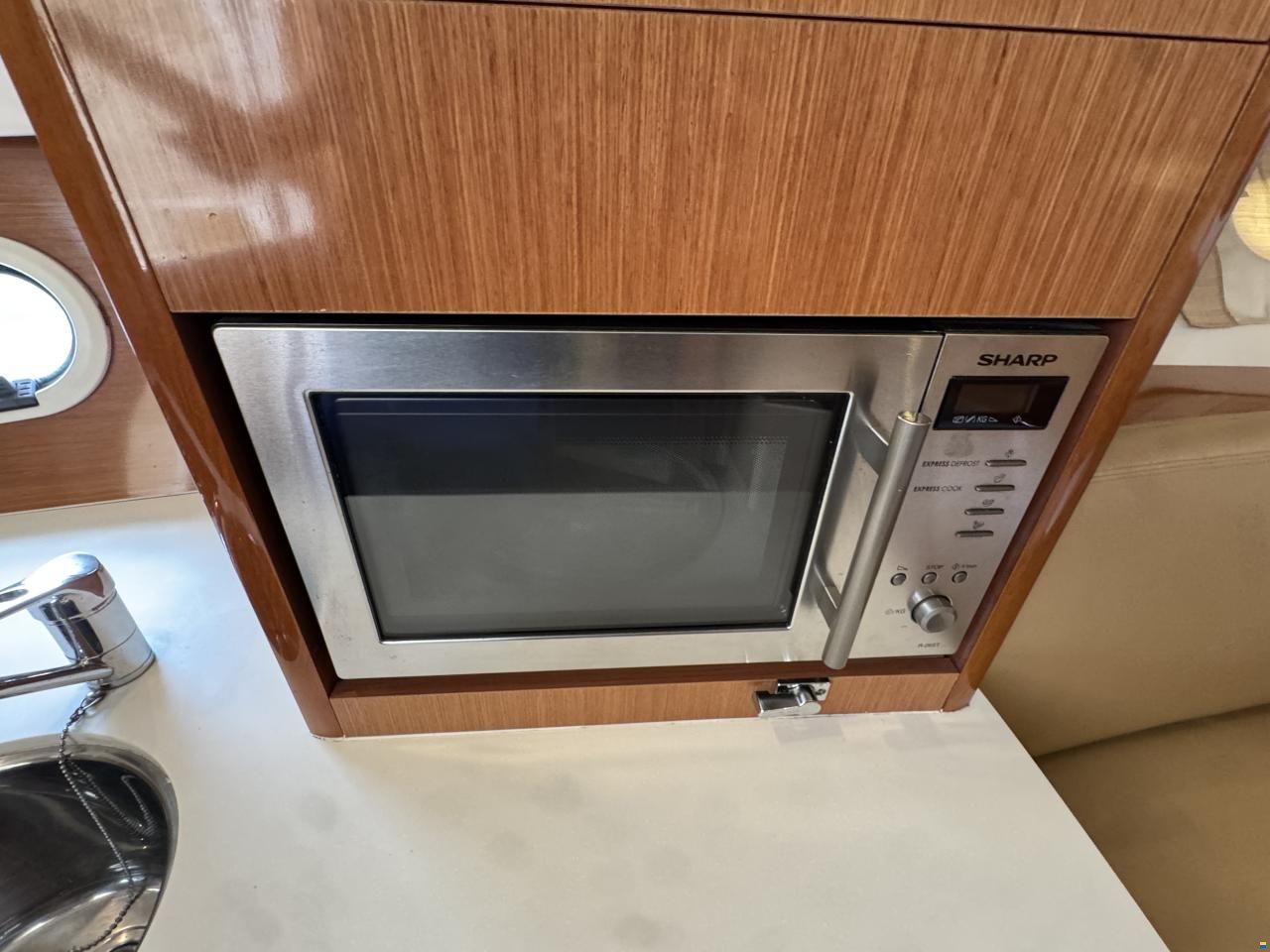 Jeanneau Prestige 30S