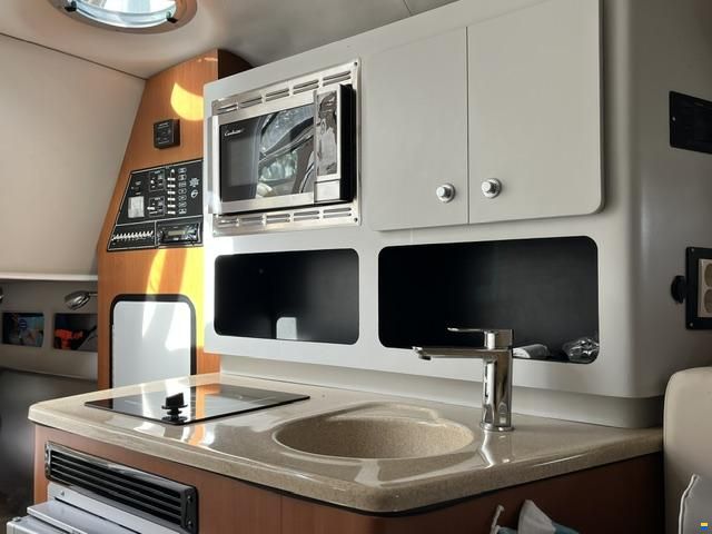 Crownline 280 CR