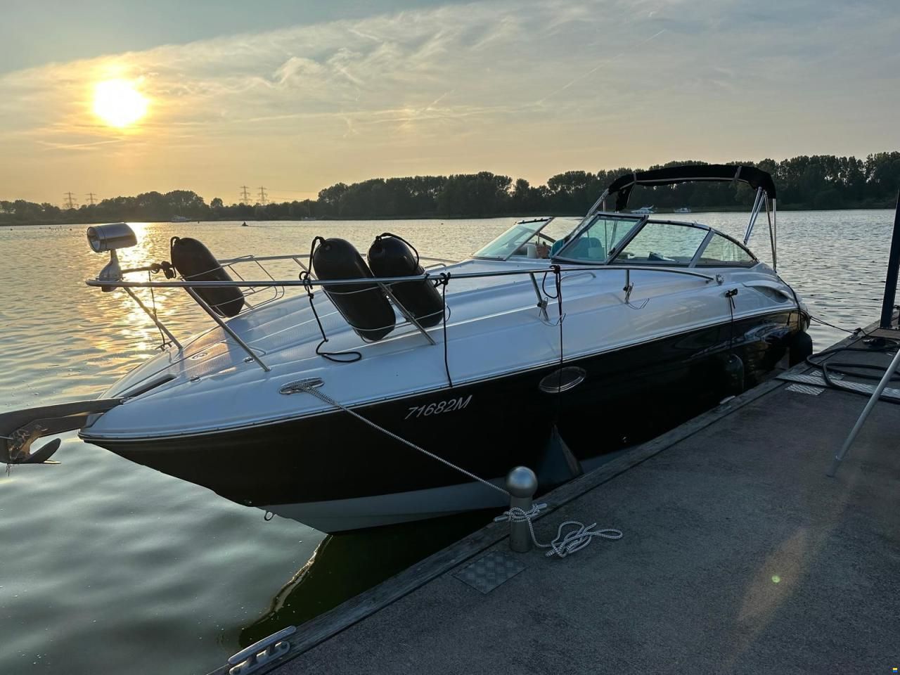 Crownline 280 CR