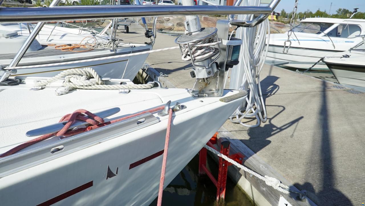 Albin 29