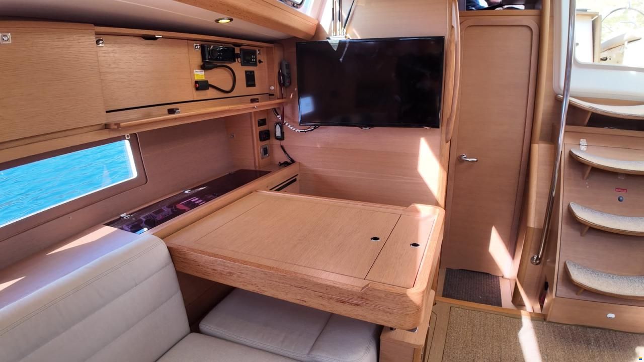 Dufour 500 Grand Large 2014