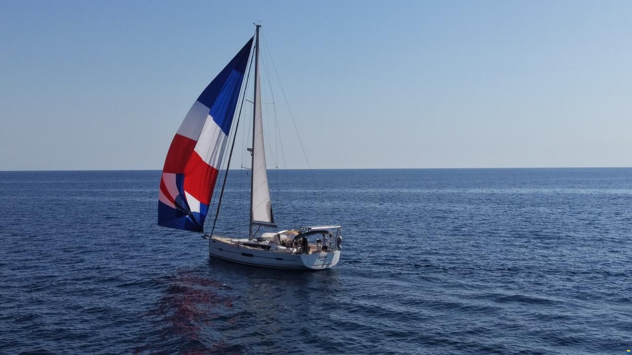 Dufour 500 Grand Large 2014