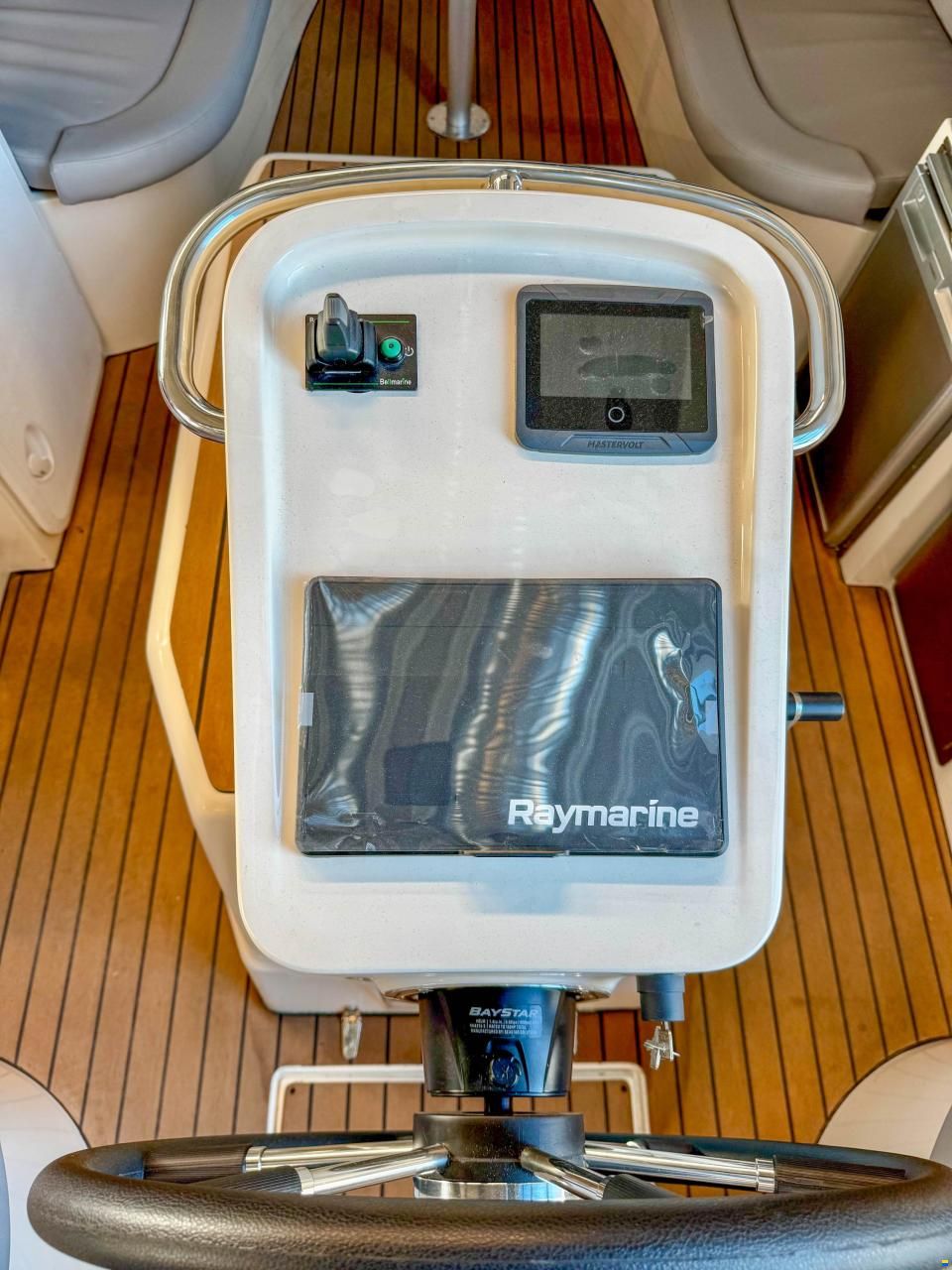 Primeur 700 Tender electric boat