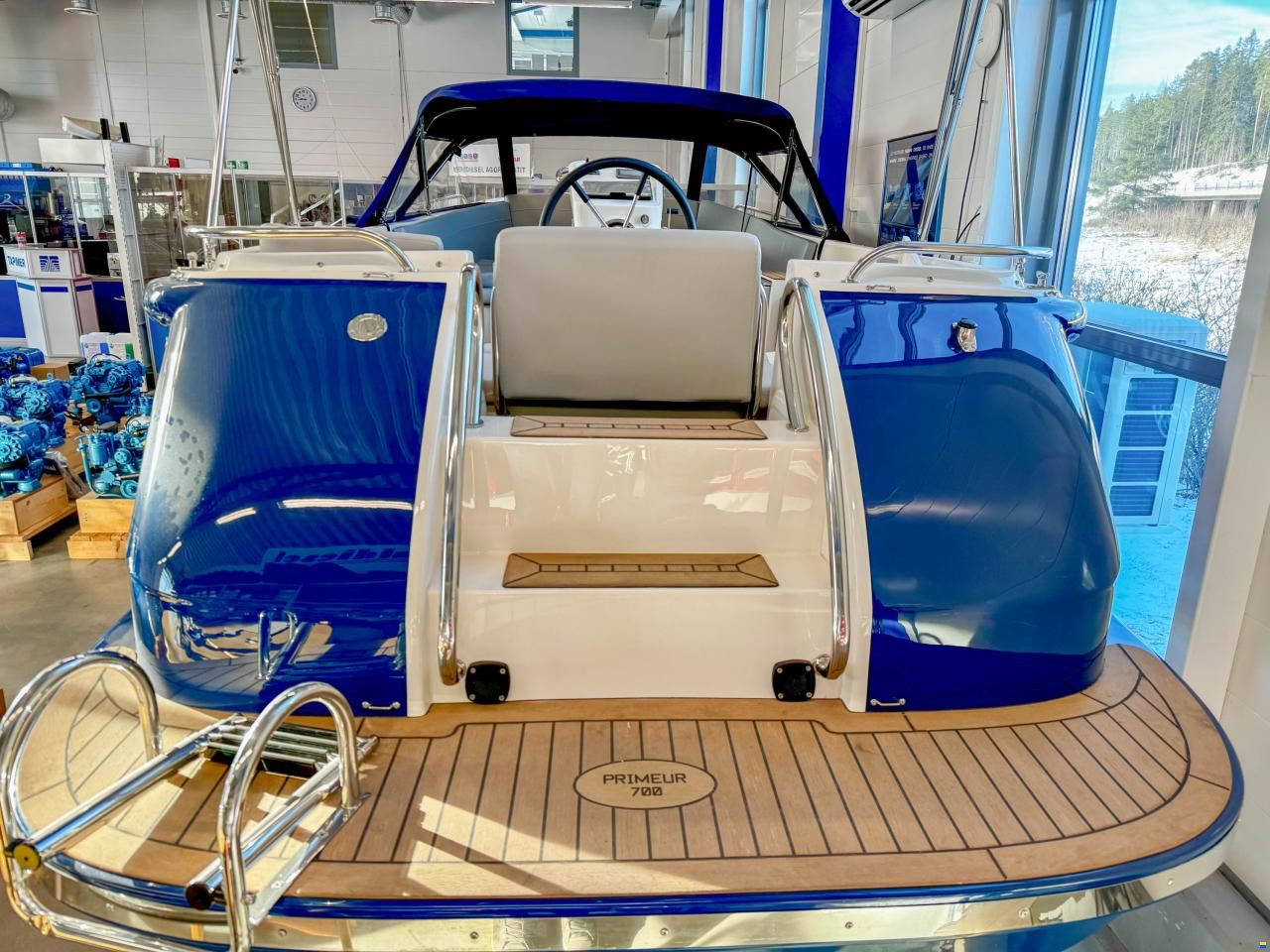 Primeur 700 Tender electric boat
