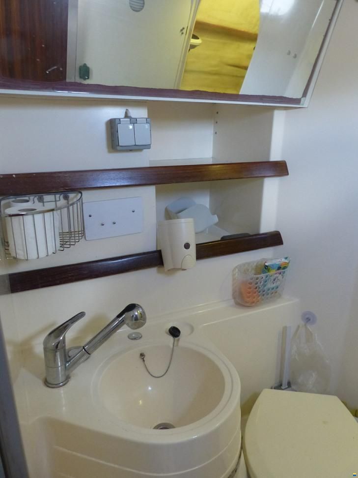 Fountaine Pajot Tobago 35