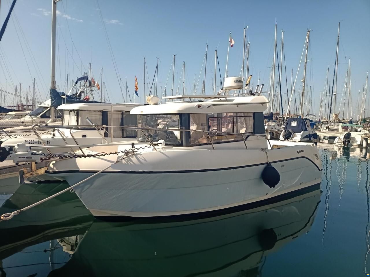 Quicksilver Arvor 810