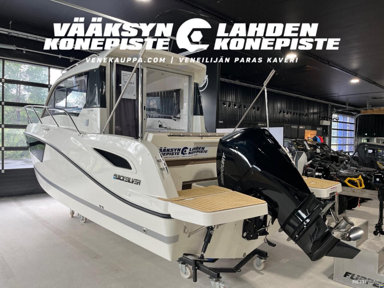 Quicksilver 755 Weekend