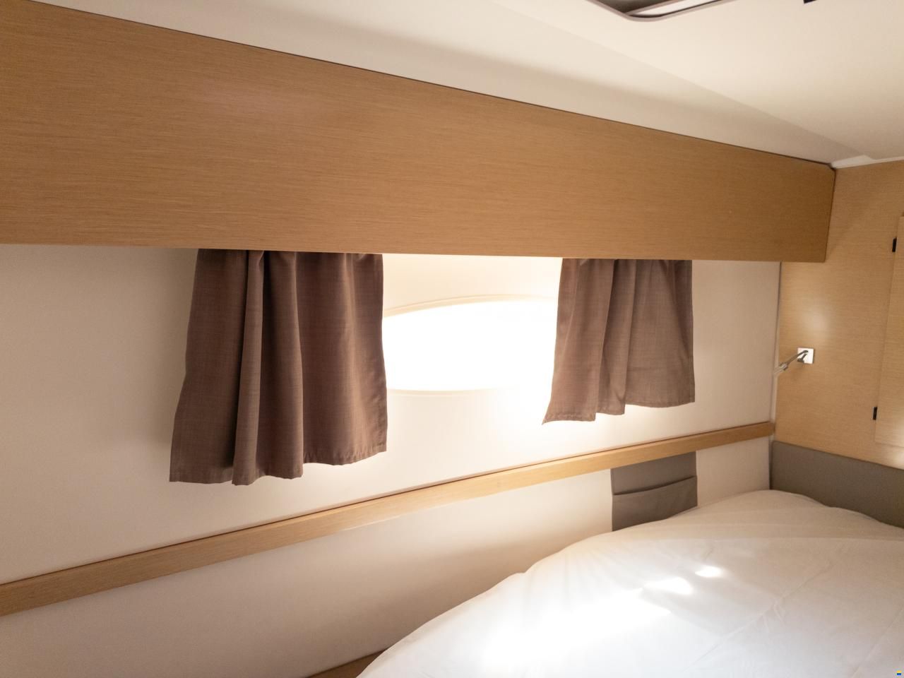 Fountaine Pajot Helia 44
