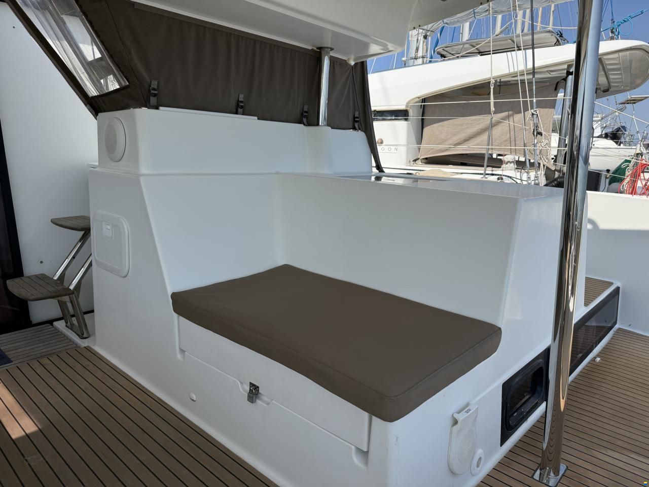 Fountaine Pajot Helia 44