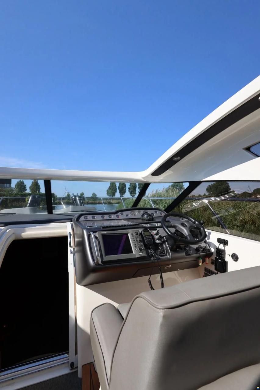 Princess V48
