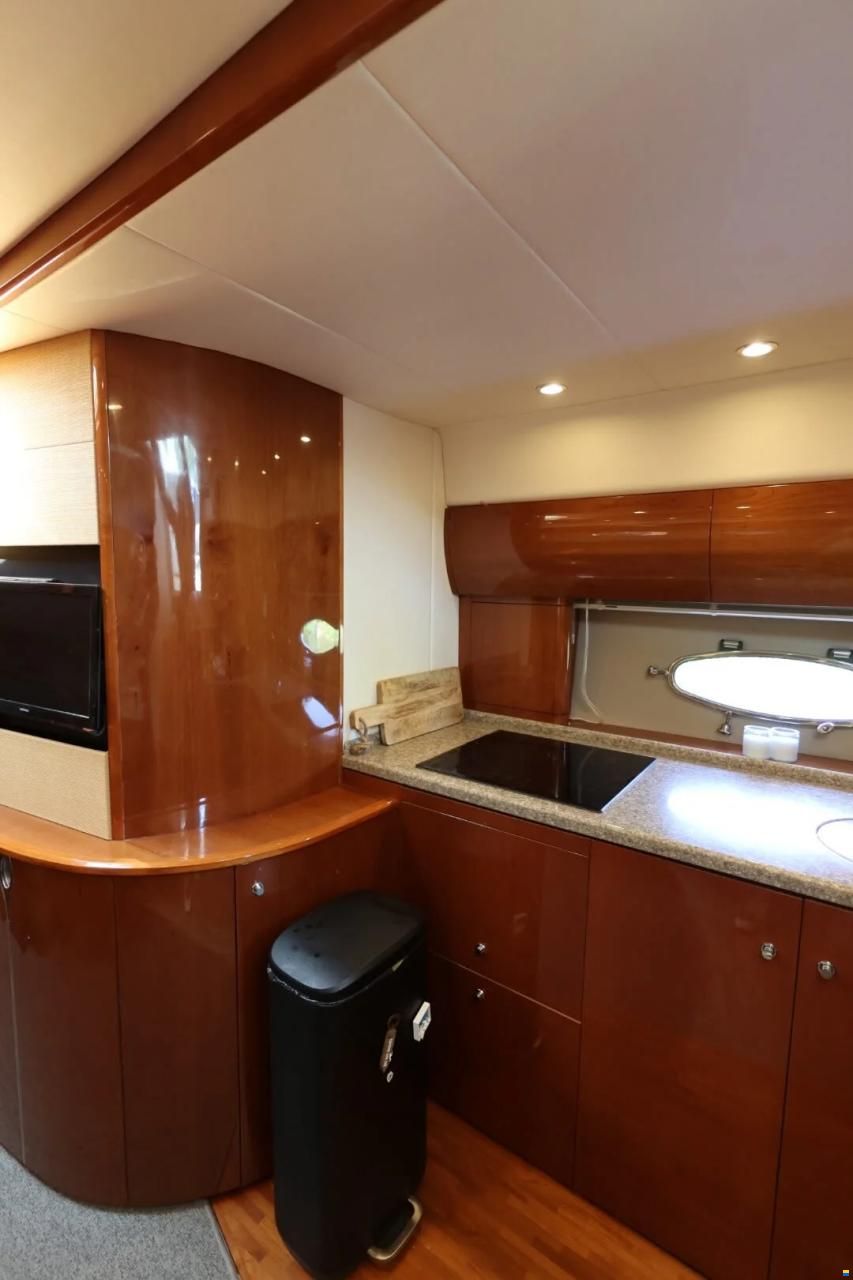 Princess V48