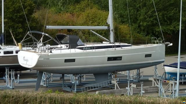 Bavaria C45 Style