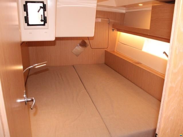 Bavaria C45 Style