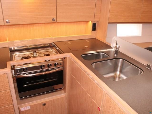 Bavaria C45 Style