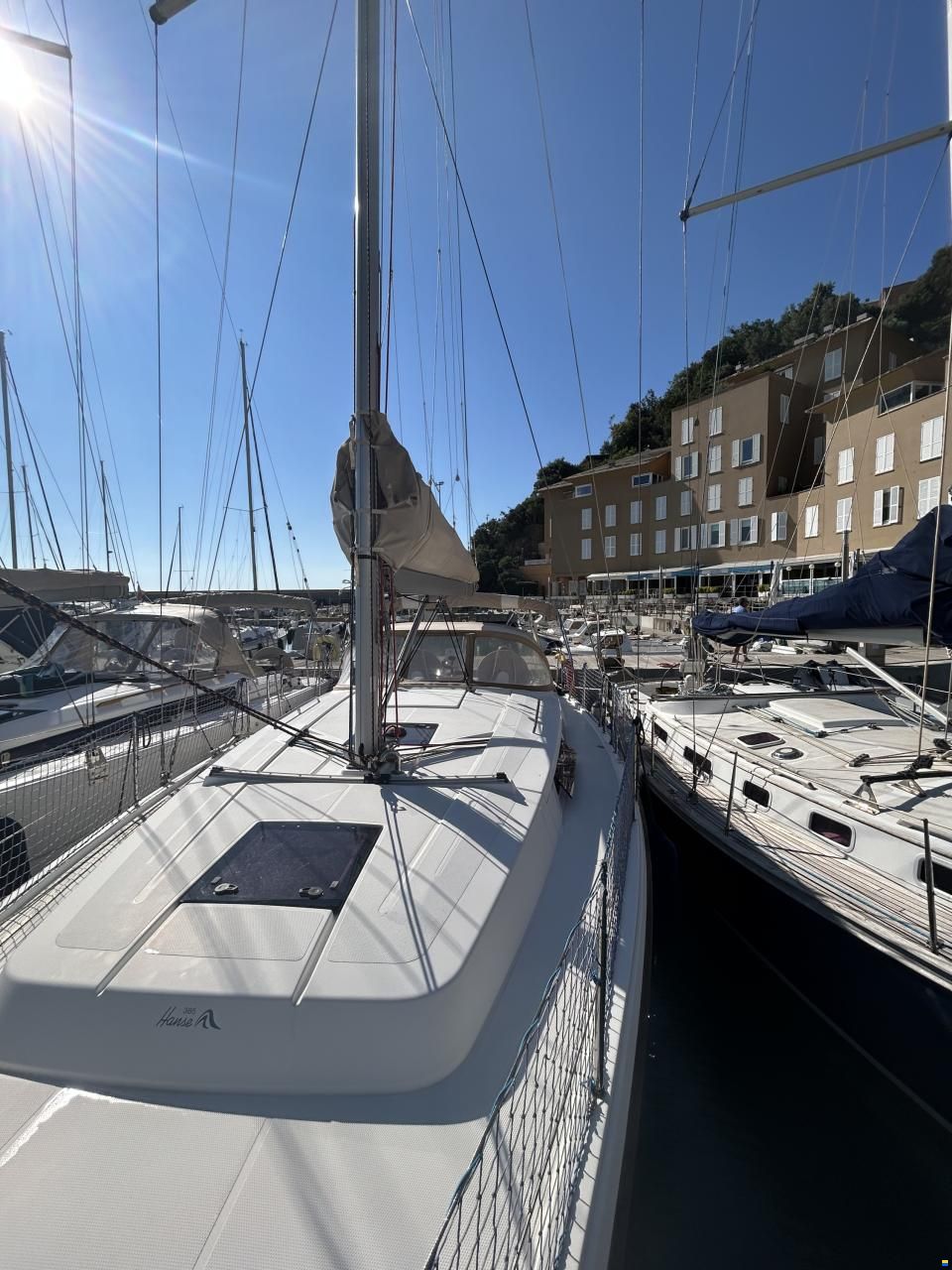 Hanse 385