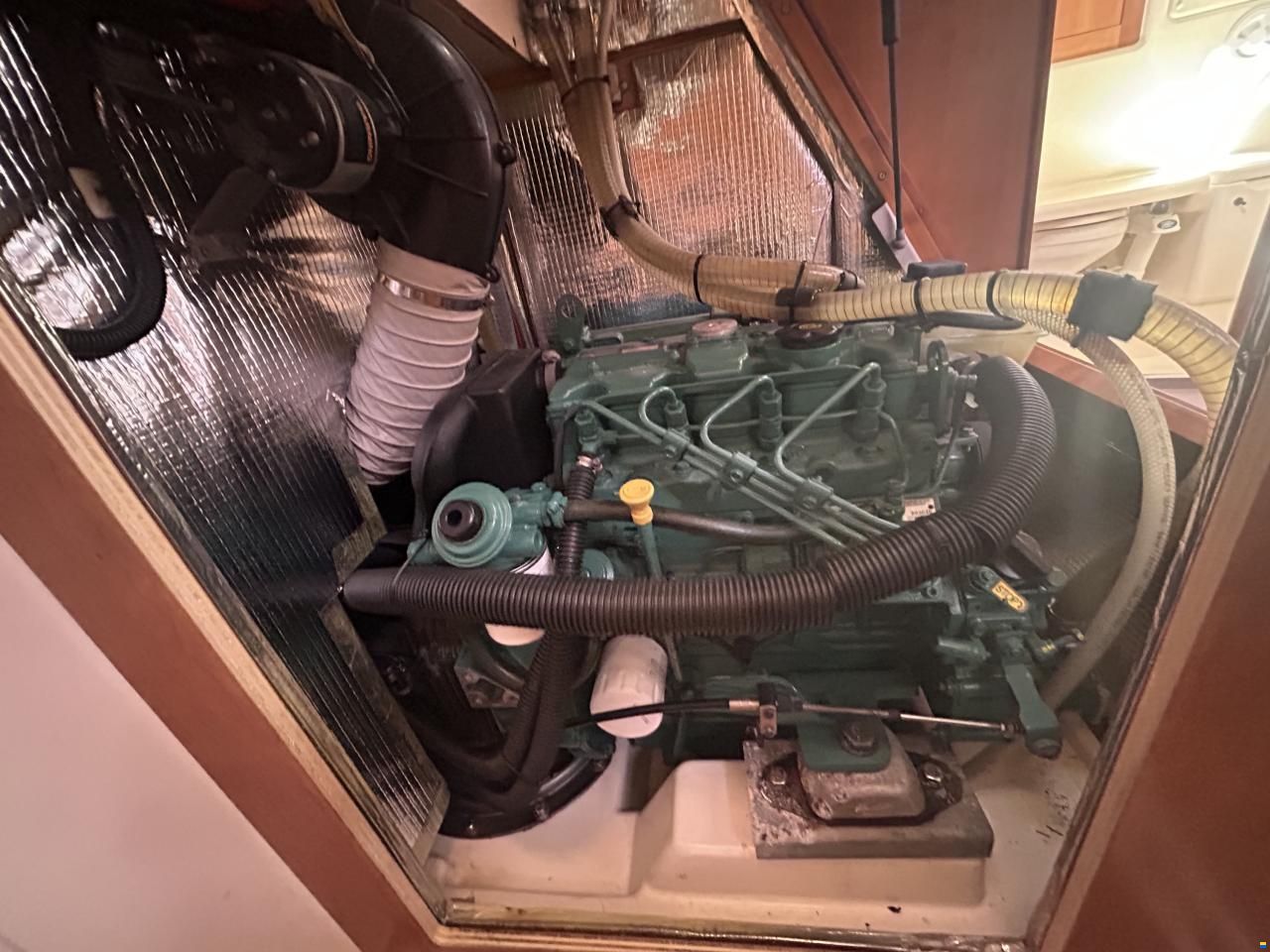 Hanse 385