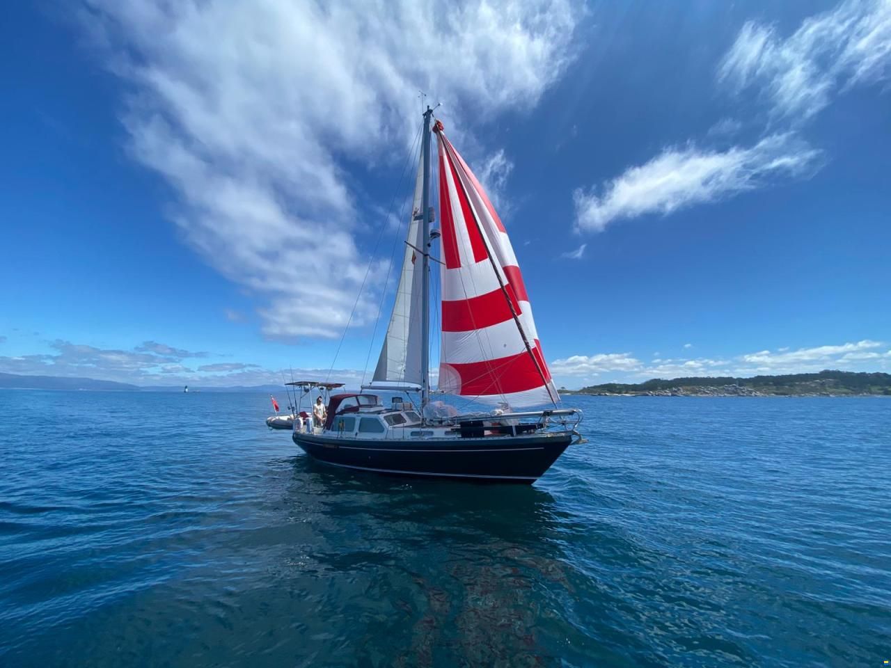 Trident Voyager 35