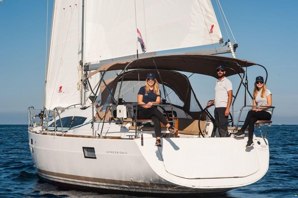 Elan Impression 40