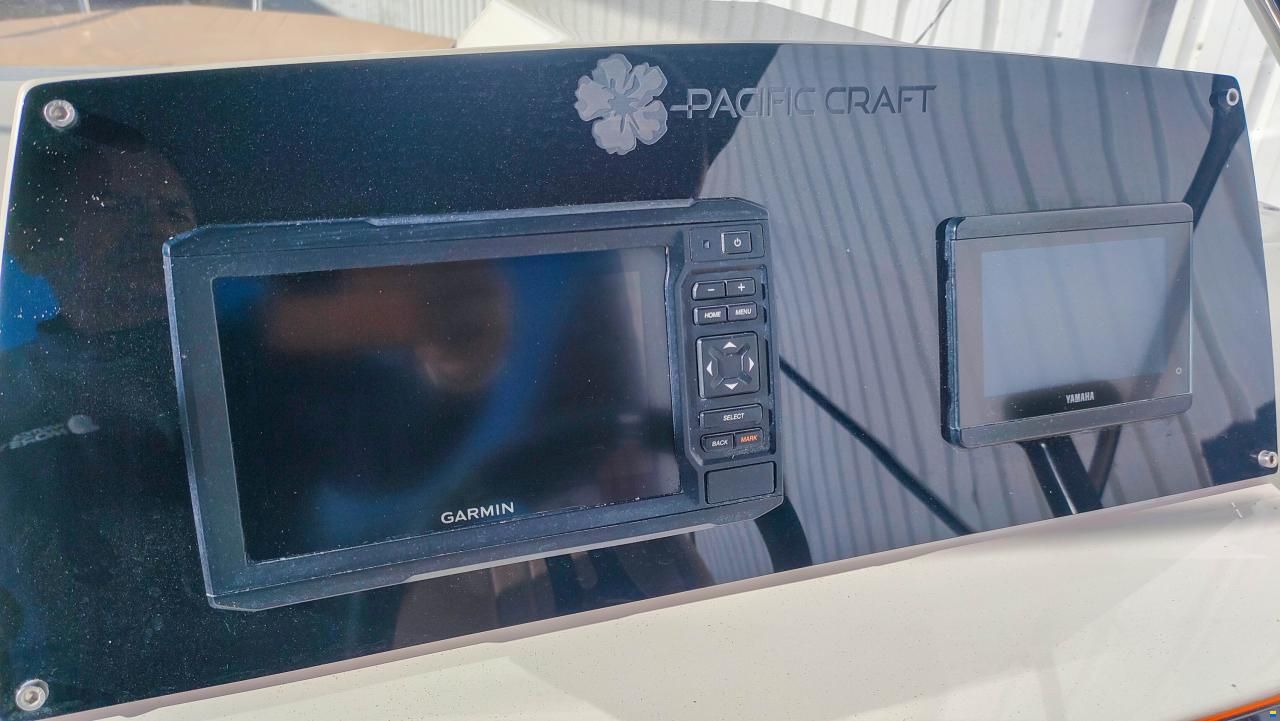 Pacific Craft 630 Suncruiser