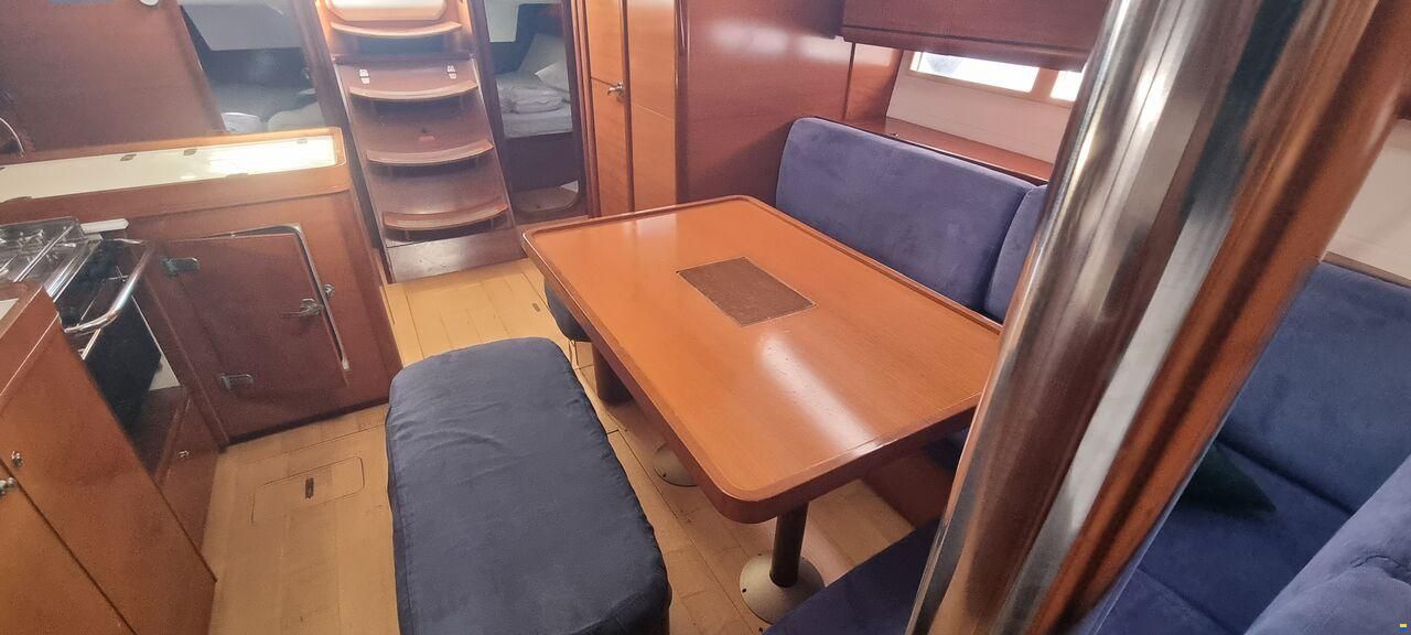 Dufour 405