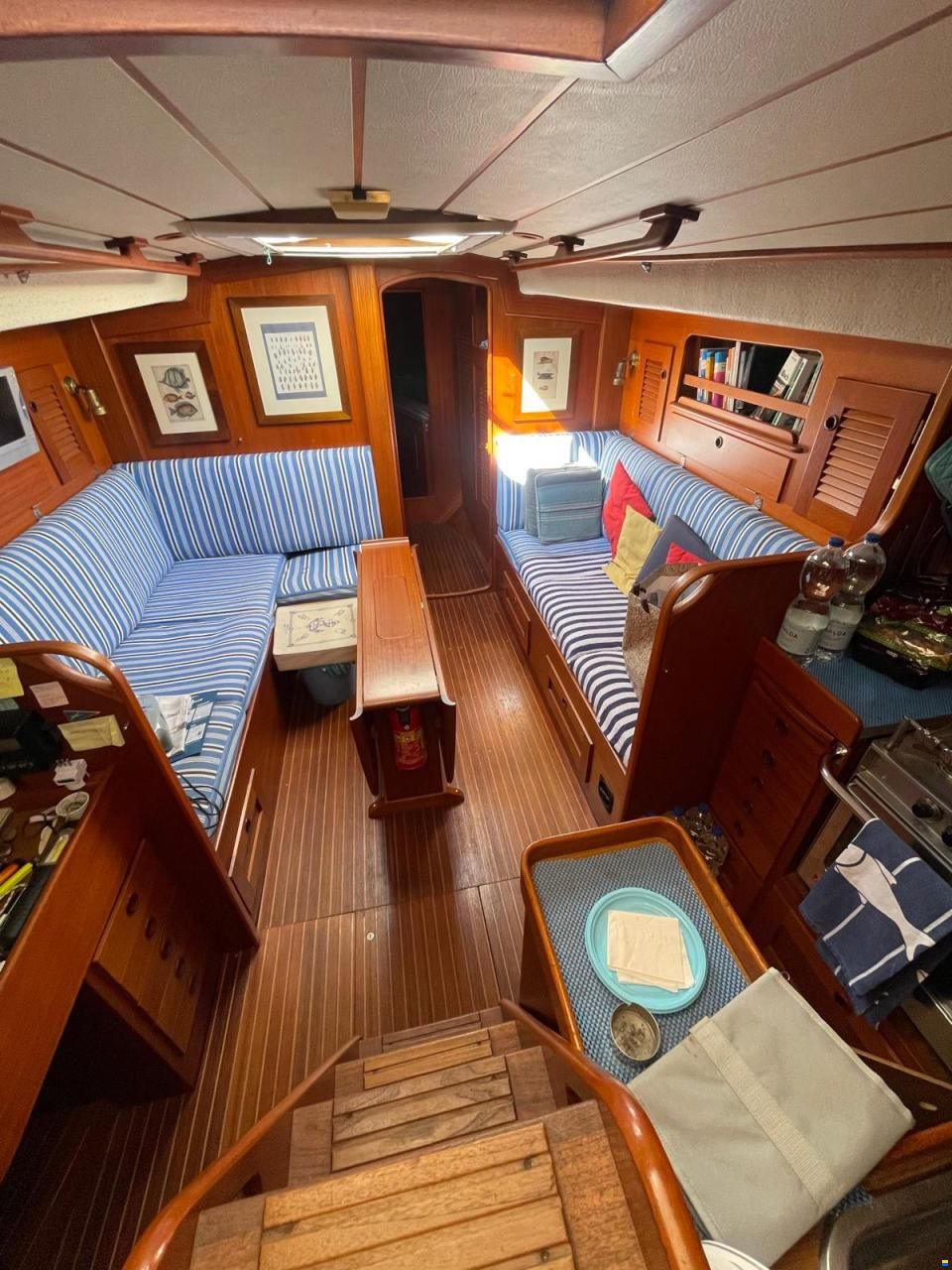 Hallberg-Rassy 382