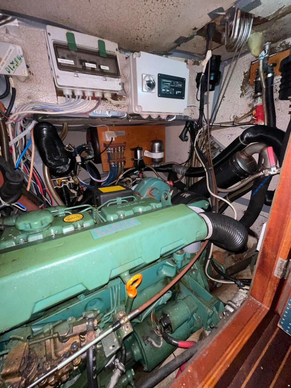 Hallberg-Rassy 382