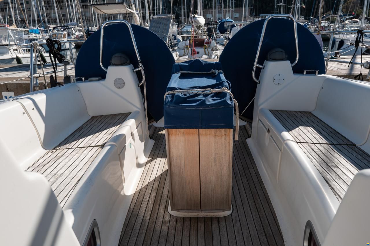 Bavaria 42 CRUISER