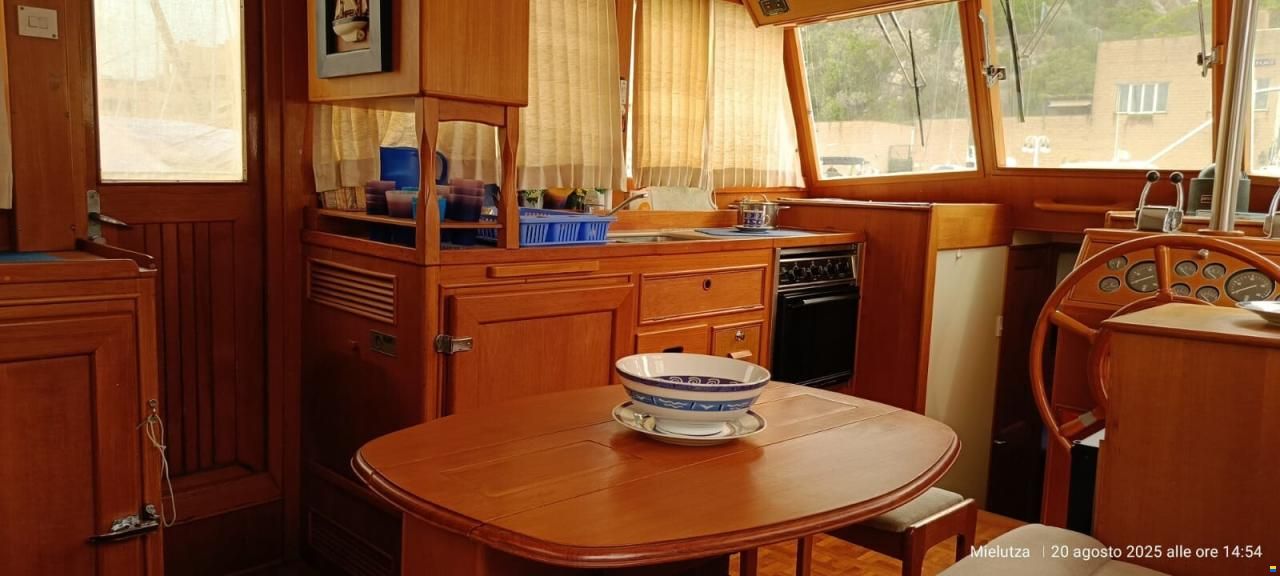 Grand Banks 36 MOTORYACHT