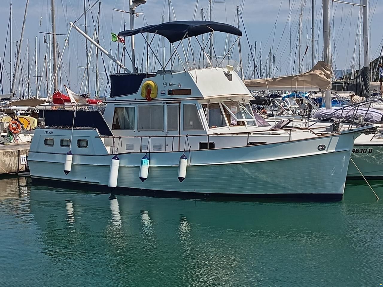 Grand Banks 36 MOTORYACHT