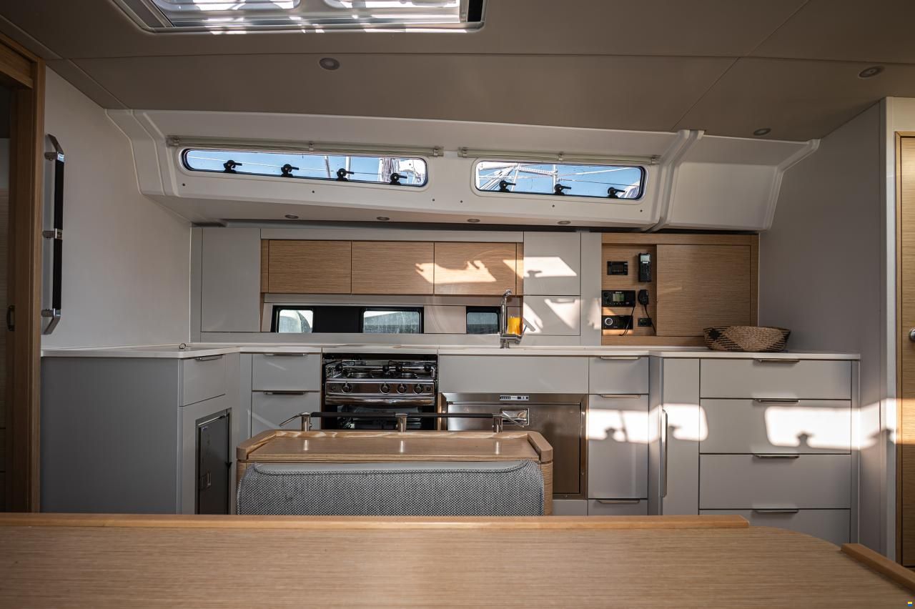 Hanse 460
