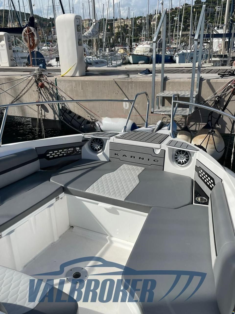 Karnic SL 701