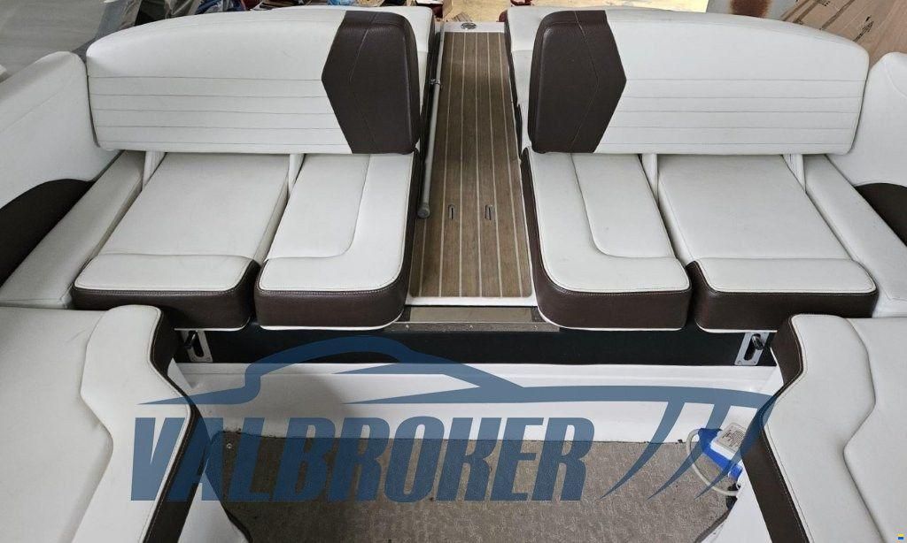 Regal Marine 2500