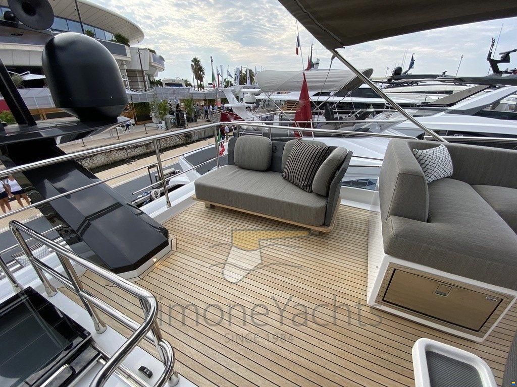 Azimut S7